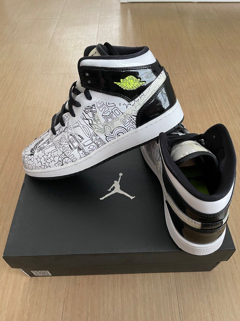where can i get the travis scott 1s