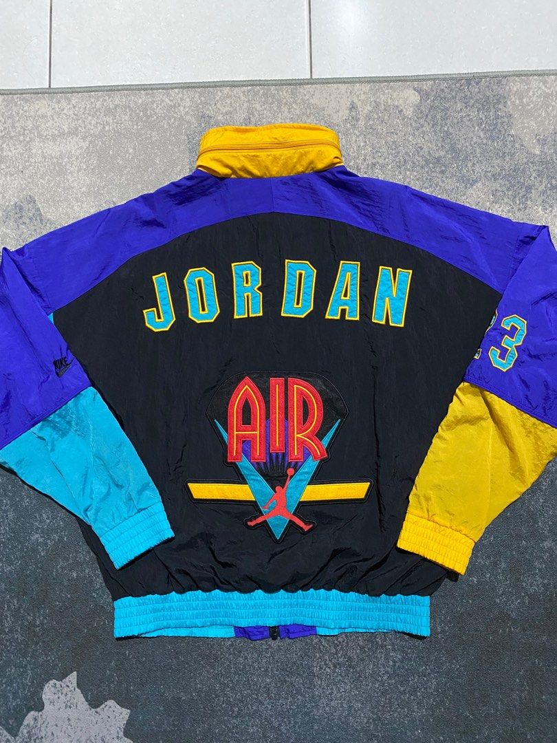 Jordan flight nostalgia best sale jacket