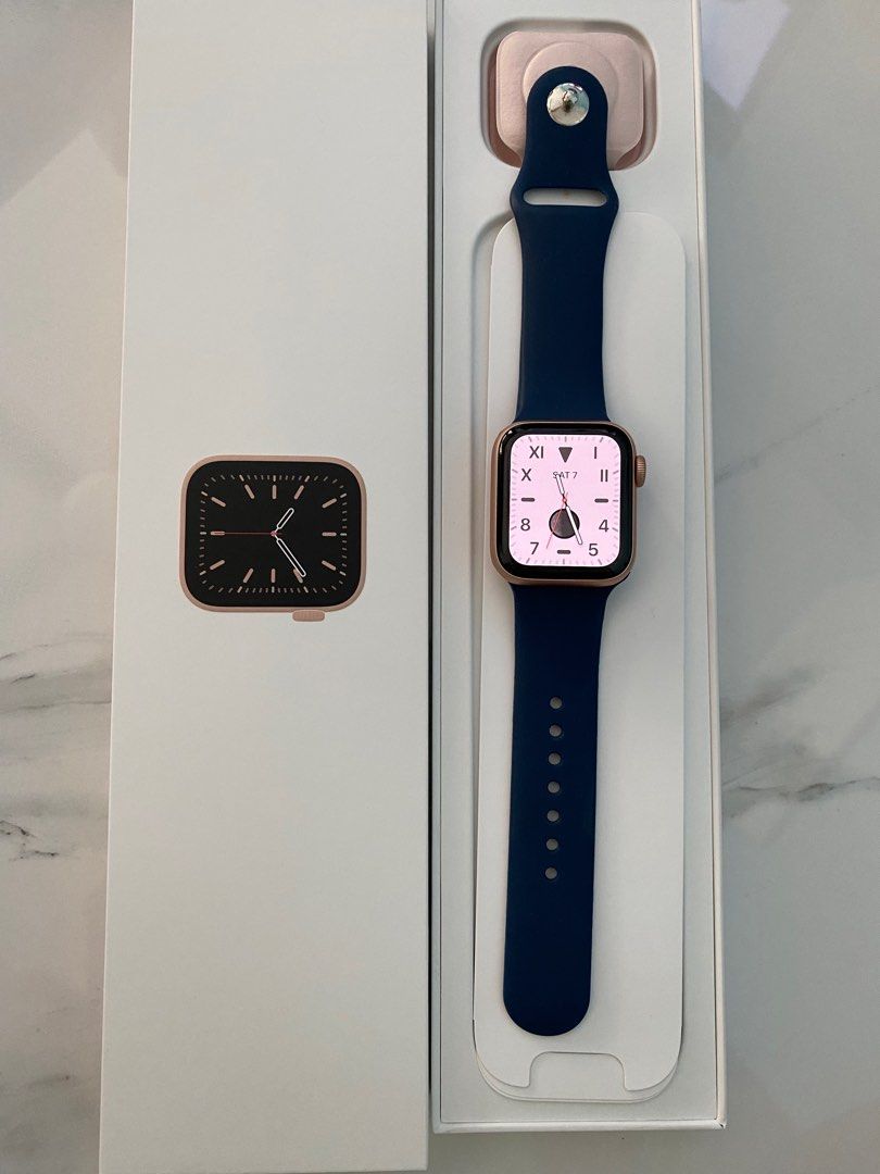 Apple Watch Series 6 Gold