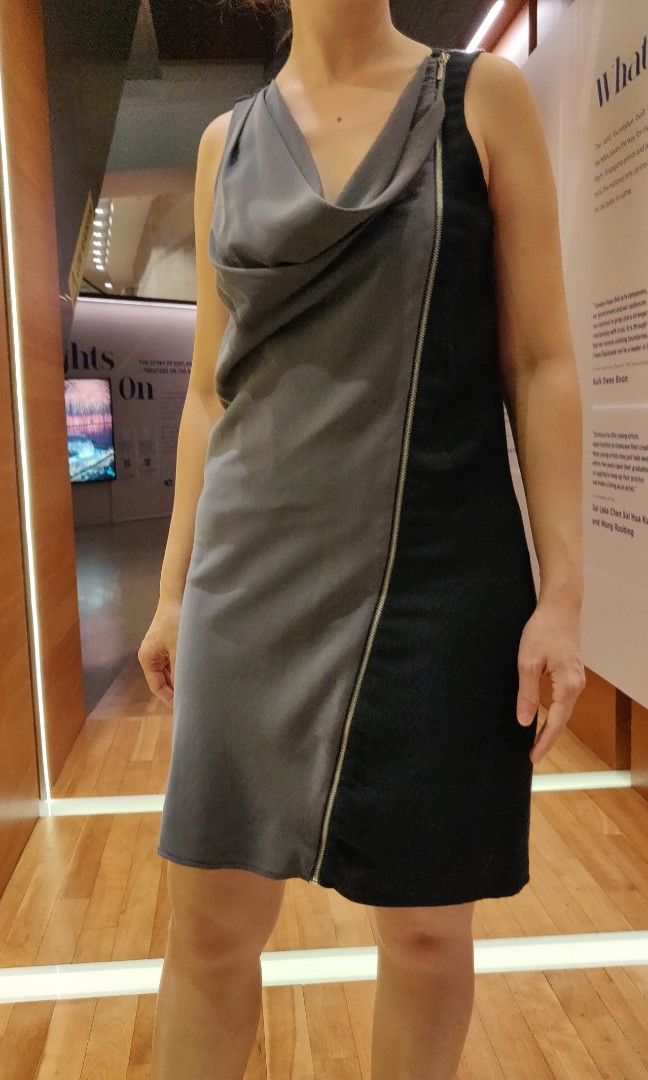 https://www.carousell.sg/p/armani-exchange-black-grey-dress-1258833898/