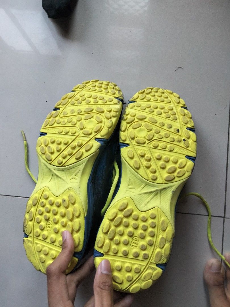 Asics typhoon 2 discount
