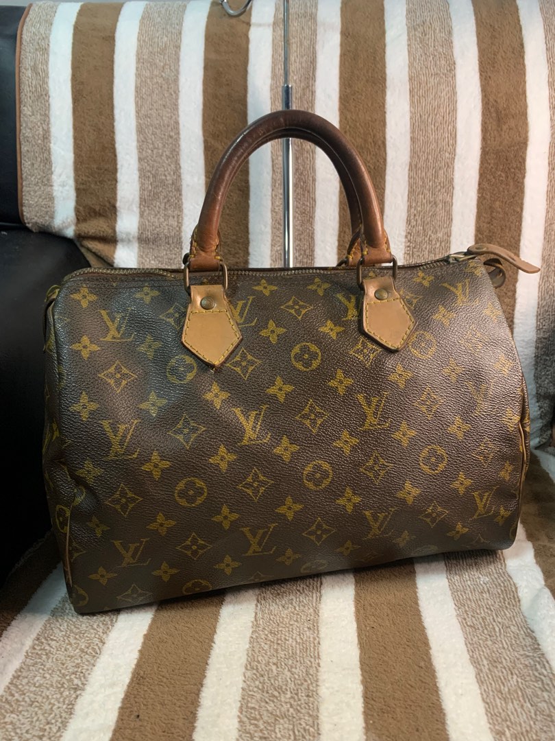 Auth vintage LV speedy 30, Luxury, Bags & Wallets on Carousell