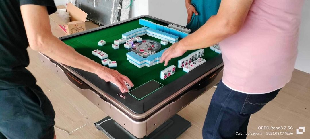 AUTOMATIC FOLDABLE MAHJONG TABLE, Sports Equipment, Other Sports ...