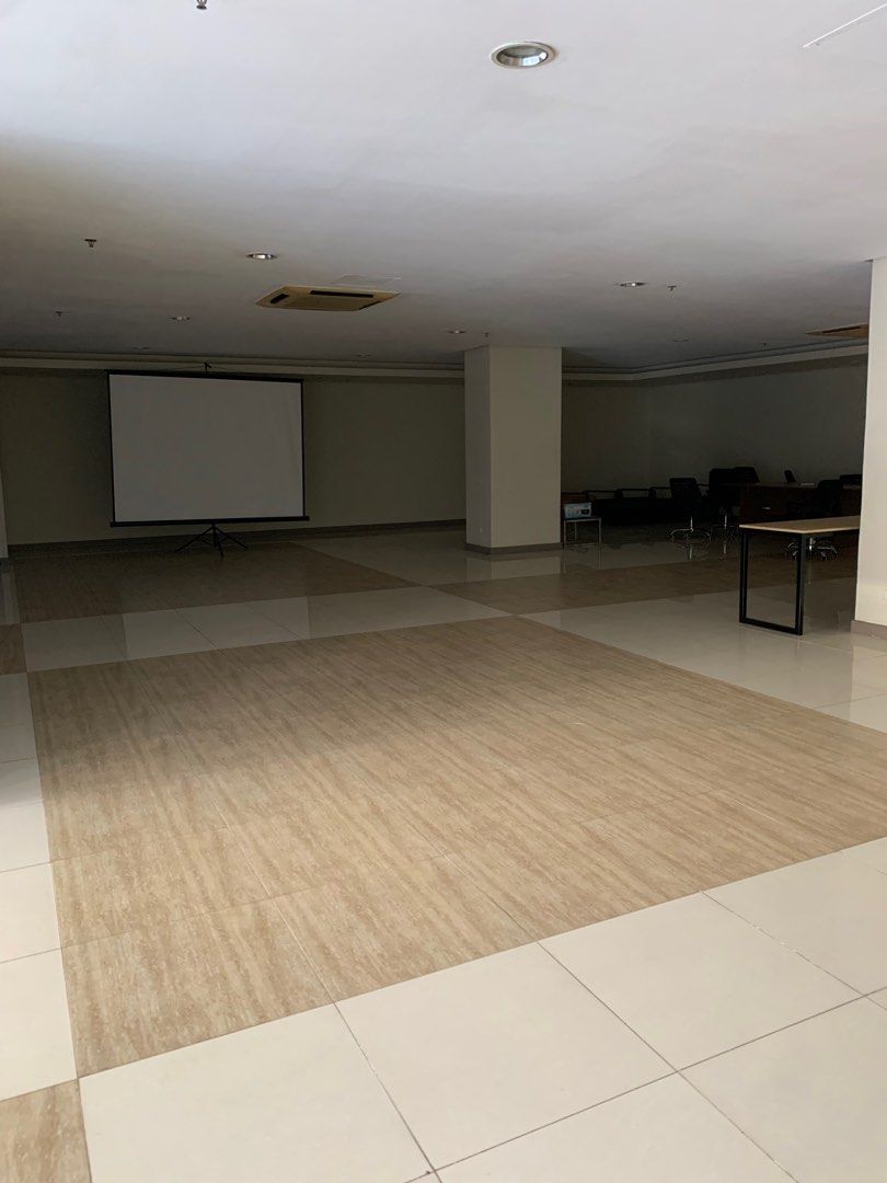 Avida Makati West Function Room (Category: Room Rentals) located in Pasay City. Submitted by snowscloset (Listing ID 1258806328, Image 1). Description: unit owner endorsement fees for events.