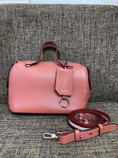 （分類：）位於 。 由 missaibee 提交（商品編號 1258771150，圖片 1）。簡介： 。