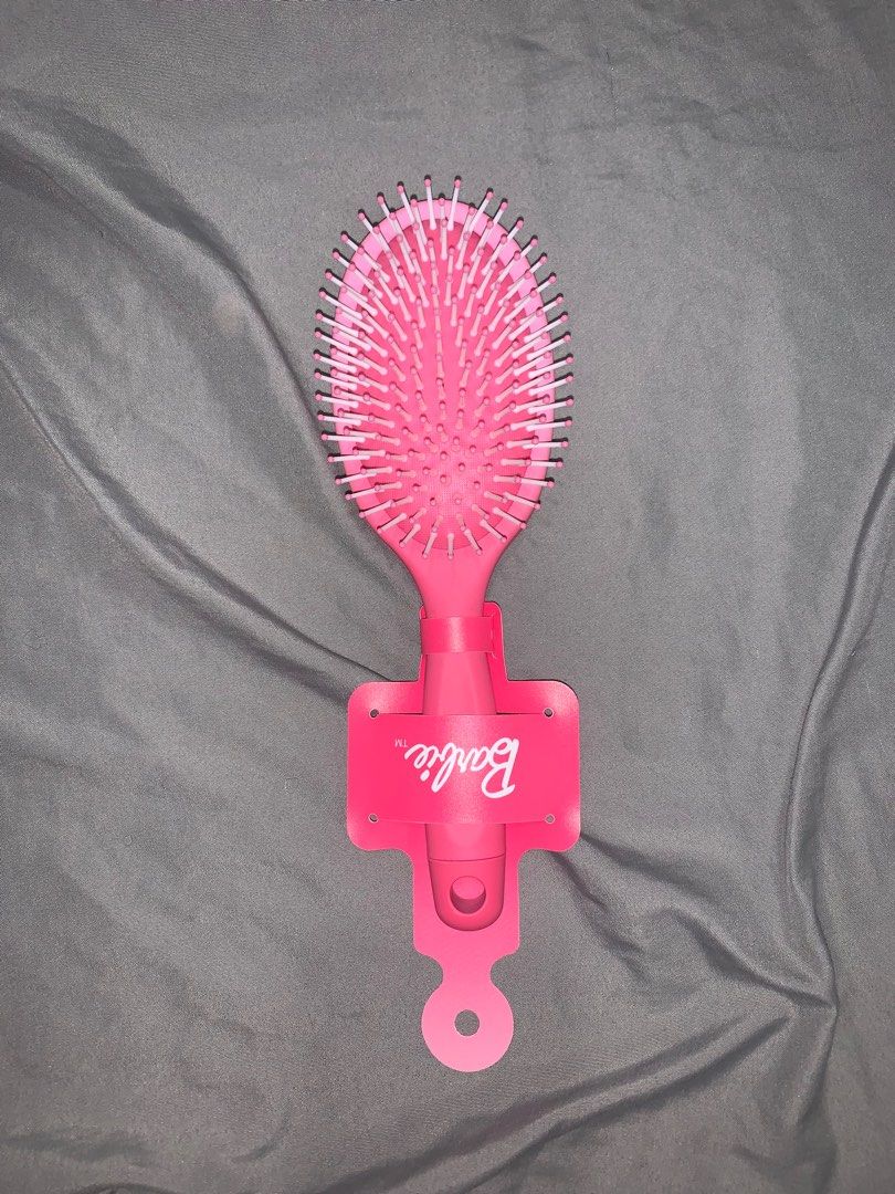 BARBIE HAIRBRUSH, Beauty & Personal Care, Hair on Carousell