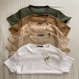 (Category: ) located in . Submitted by samthingtowear (Listing ID 1258853675, Image 1). Description: .
