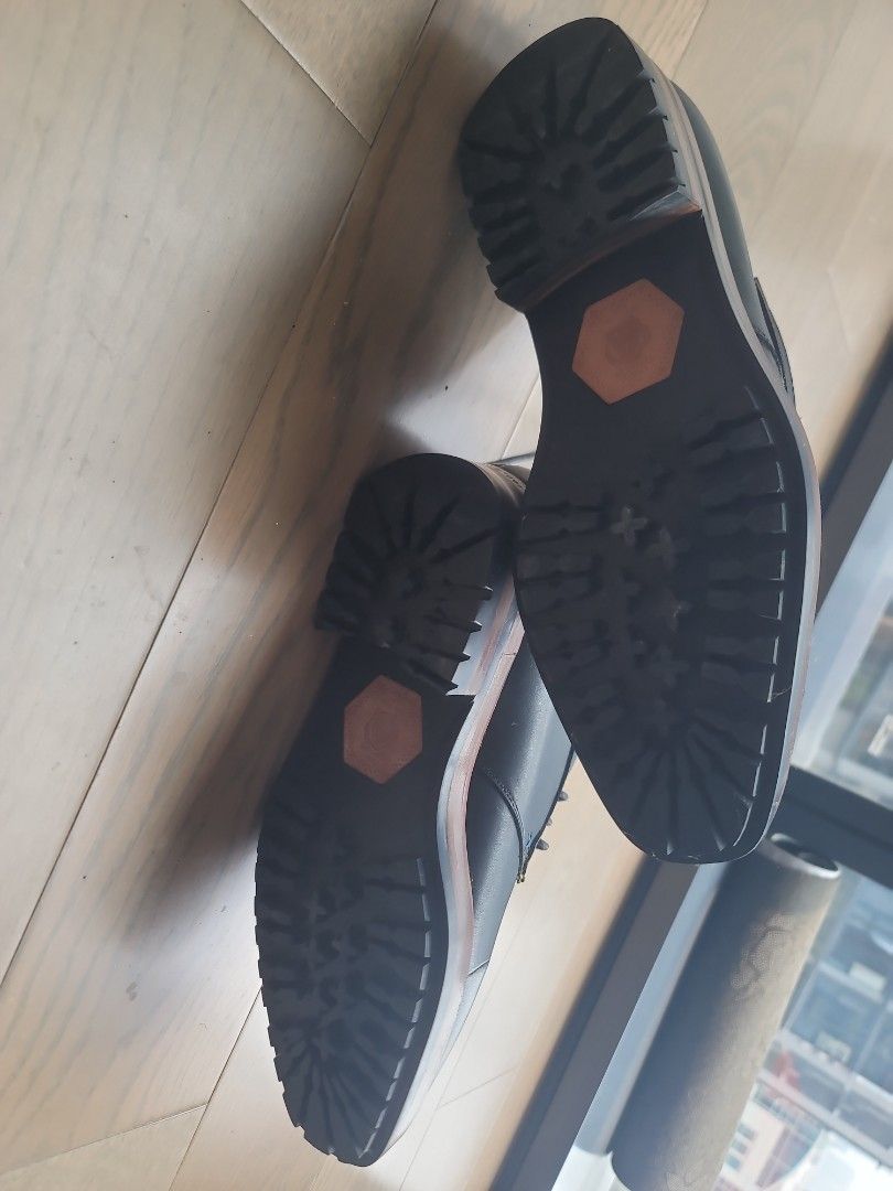 Mens dress shoes with vibram soles store