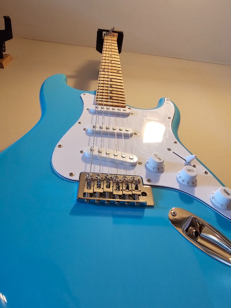 Beginner Sky Blue Stratocaster Electric Guitar