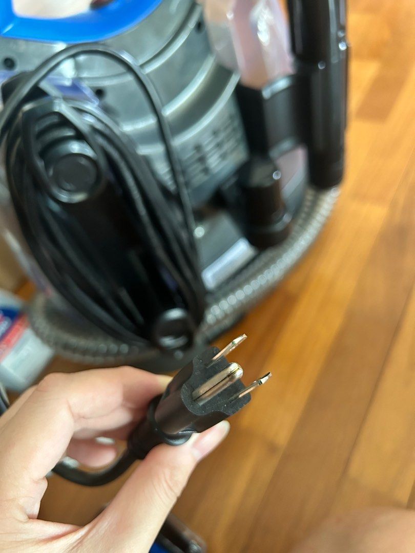 Bissell spotclean proheat model 2694, TV & Home Appliances, Vacuum