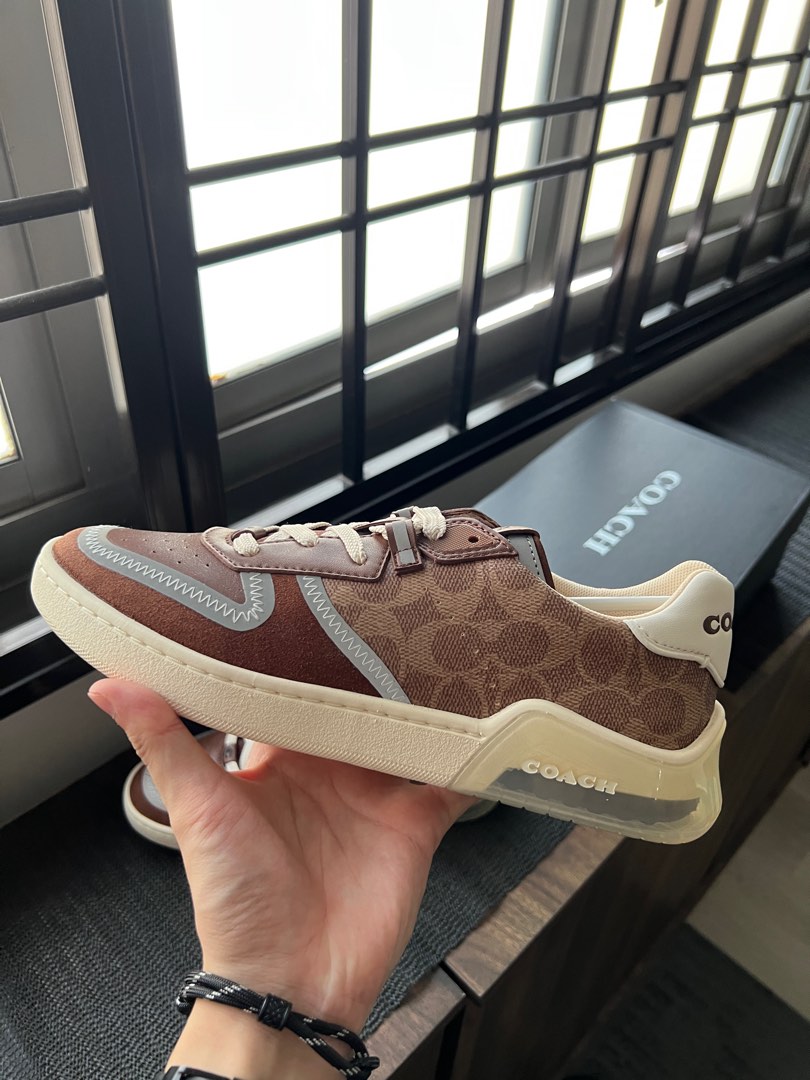 Khaki sales court shoes