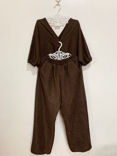 (Category: ) located in . Submitted by samthingtowear (Listing ID 1258854801, Image 1). Description: .