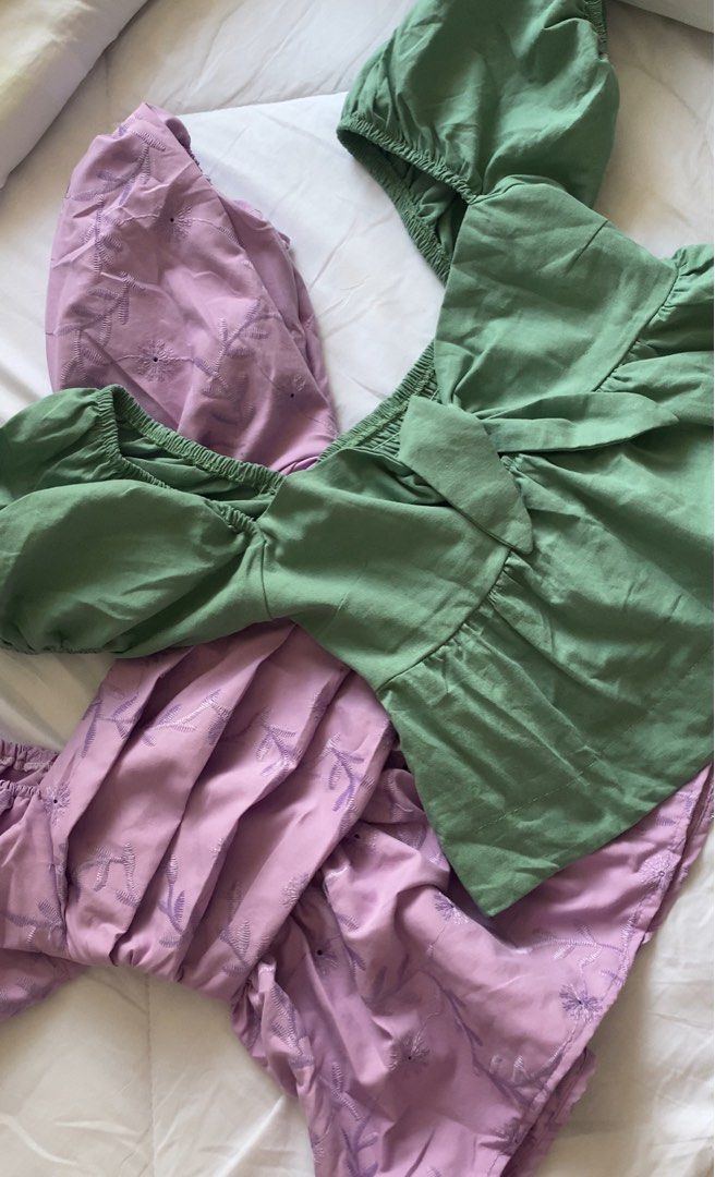 Bundle Peplum Blouse (Category: Blouses) located in Quezon City. Submitted by jayzz1 (Listing ID 1258891280, Image 1). Description: - Bundle! Get 2 for 500 only - Fitted only! - Original price for 2 is almost ₱700 - S-M Rfs: it doesnt suit me :( plus too many clothes na 📍Quezon City.