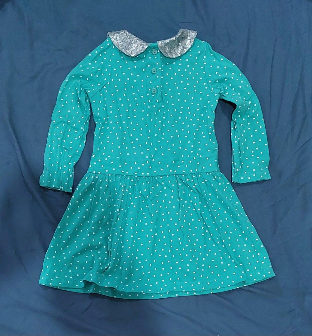 Carter's Kids Dress (Category: Babies & Kids Fashion) located in Pasig City. Submitted by _macoys_ (Listing ID 1258746751, Image 2). Description: Carter's Kids Long-Sleeve Dress Size: 3T (fits 2-4yo) Condition: 9/10 ( worn twice) 100% Authentic For shipping, at buyer's expense.