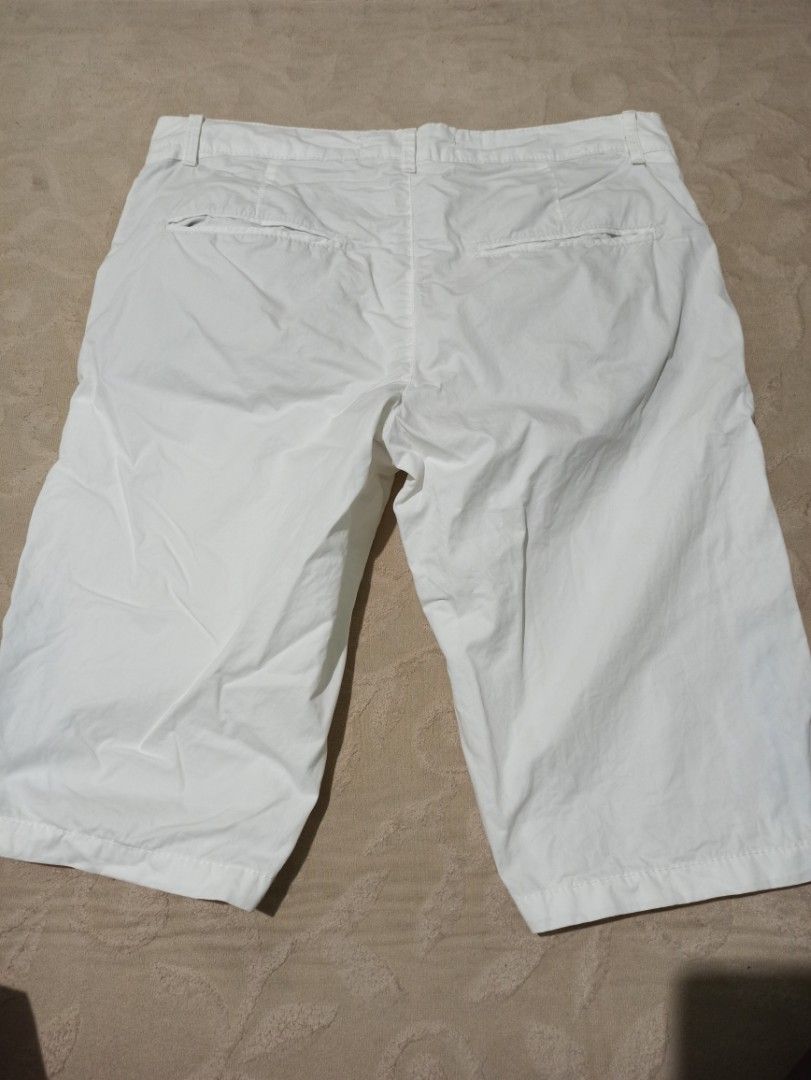 Celana pendek chino ZARA MAN white, Fesyen Pria, Pakaian Bawahan