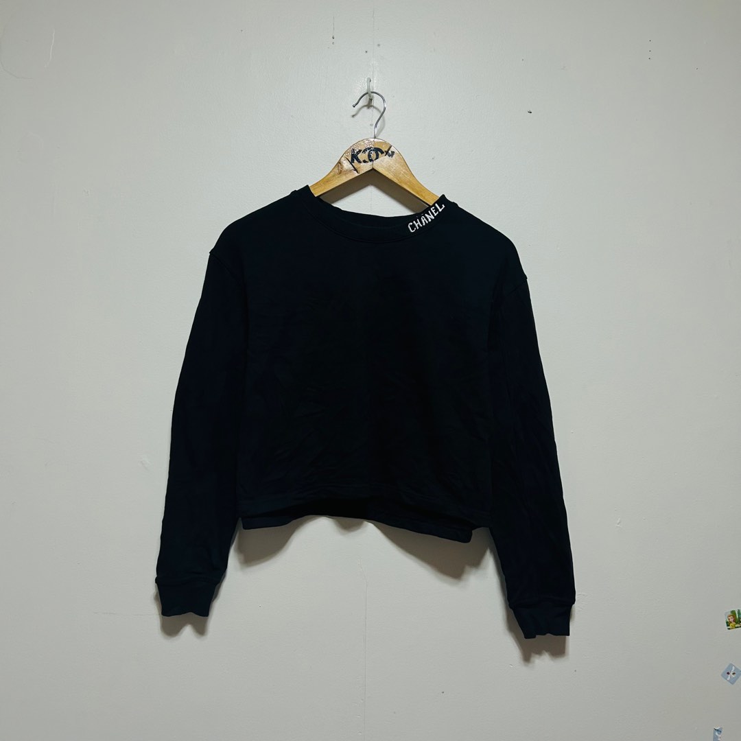Chanel crop top discount sweater