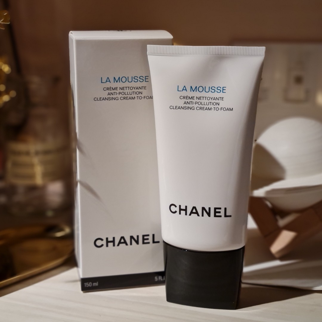 Shop CHANEL Anti-Pollution Cleansing Cream-to-Foam