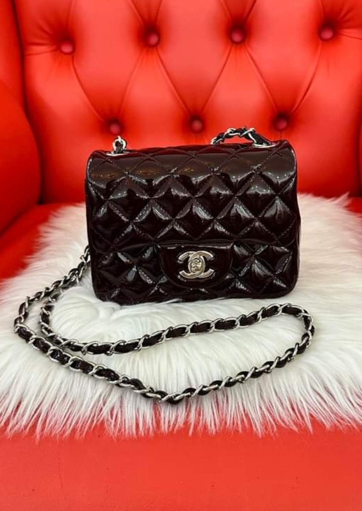 💋CHANEL SQUARE QUILTED MINI PATENT SHOULDER BAG, Luxury, Bags