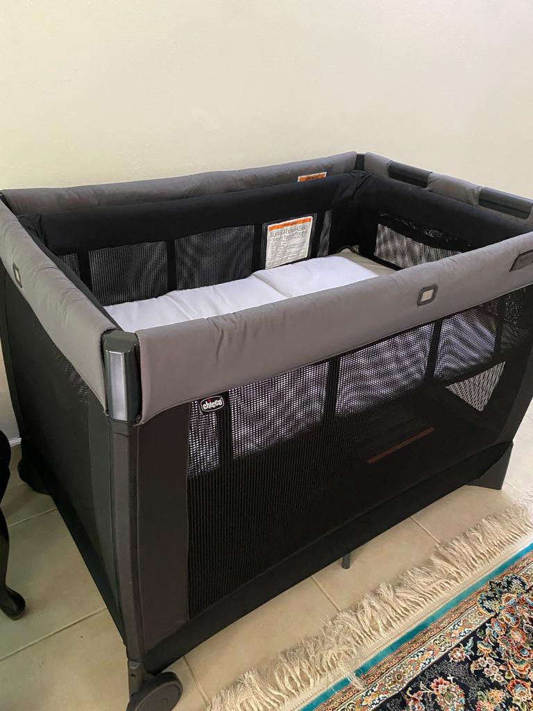 Chicco hot sale lullaby playard