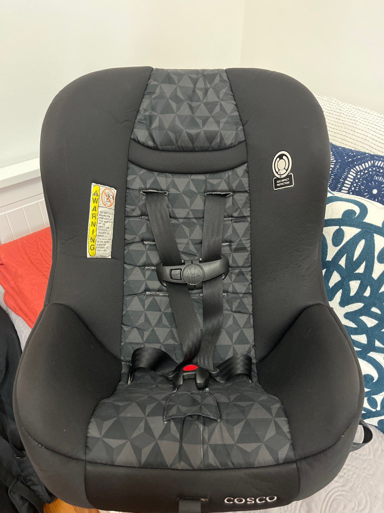 Cosco Car seat, Babies & Kids, Going Out, Car Seats on Carousell