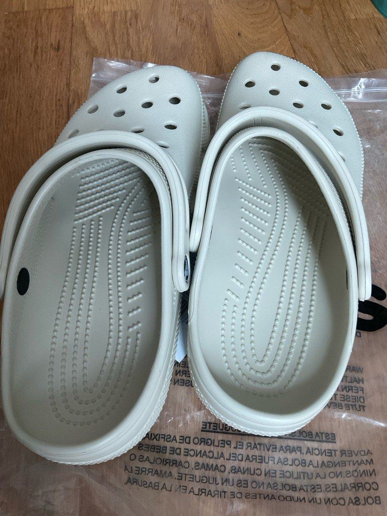 White colour crocs online