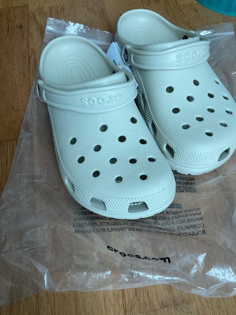 Crocs white colour shop