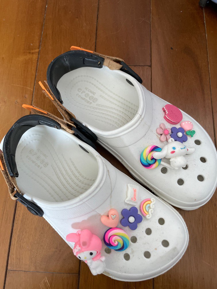 crocs-m4-w6-fesyen-wanita-sepatu-di-carousell