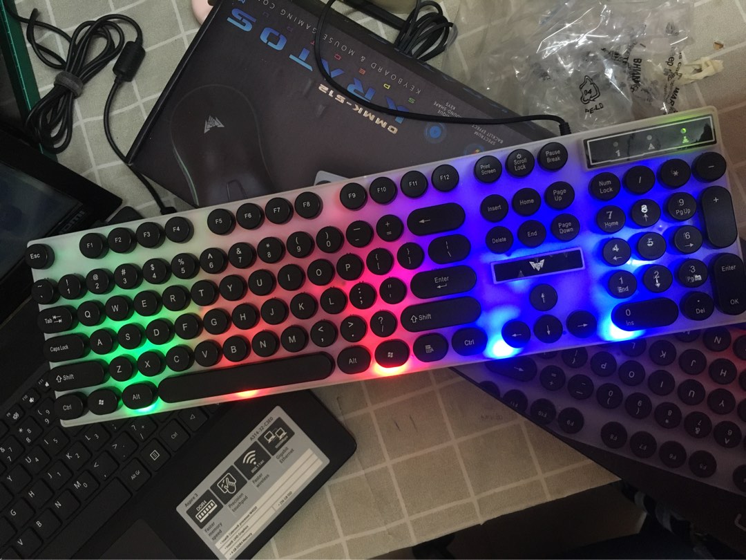 CROWN KRATOS SPECTRUM KEYBOARD & MOUSE GAMING COMBO, Computers & Tech, Parts & Accessories