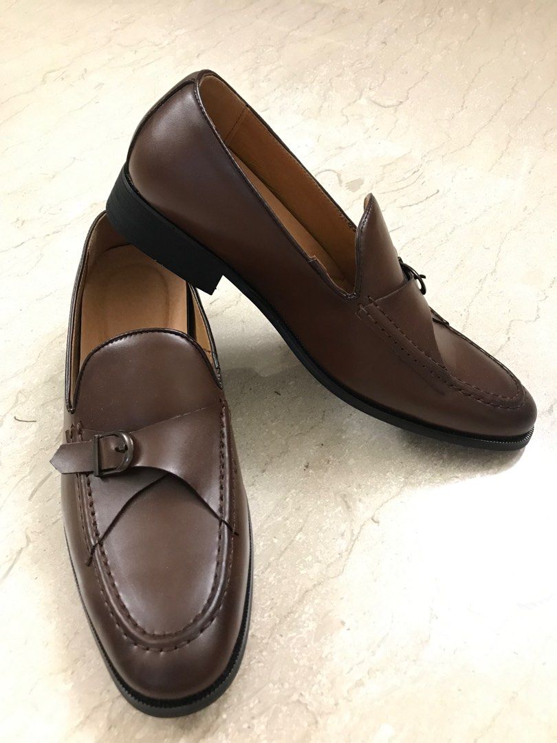 Mens leather clearance loafers with buckle