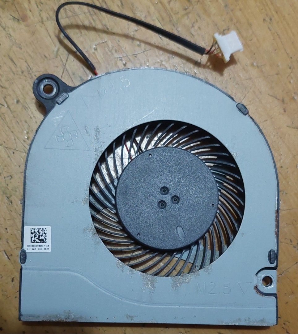 Notebook DDR4 2666 4GB RAM+ 散熱風扇, 電腦＆科技, 手提電腦 - Carousell