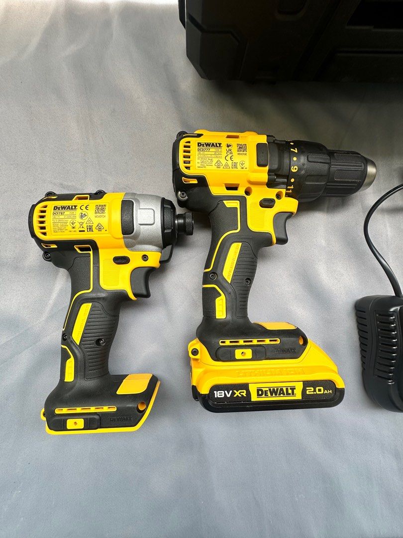 Dewalt dcf787 combo top