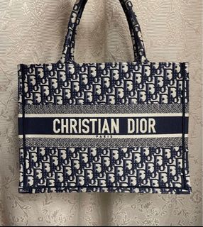 Large Dior Book Tote Latte Multicolor Dior Jardin d'Hiver Embroidery (42 x  35 x 18.5 cm)