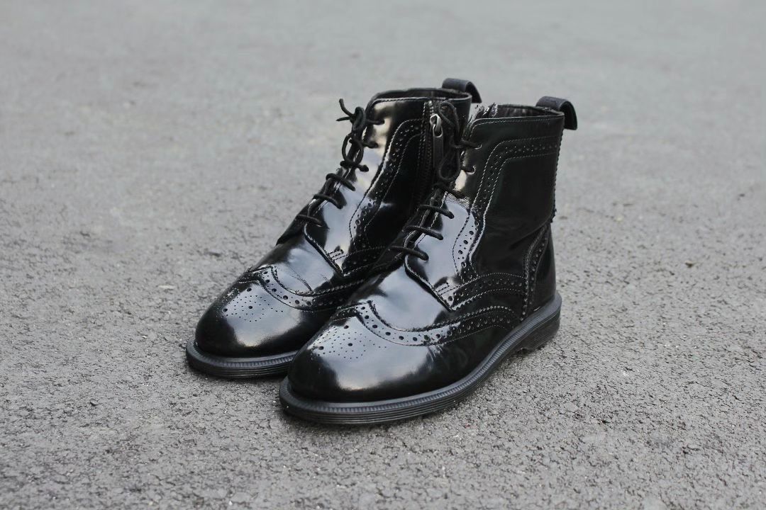 Dr martens deals delphine 37