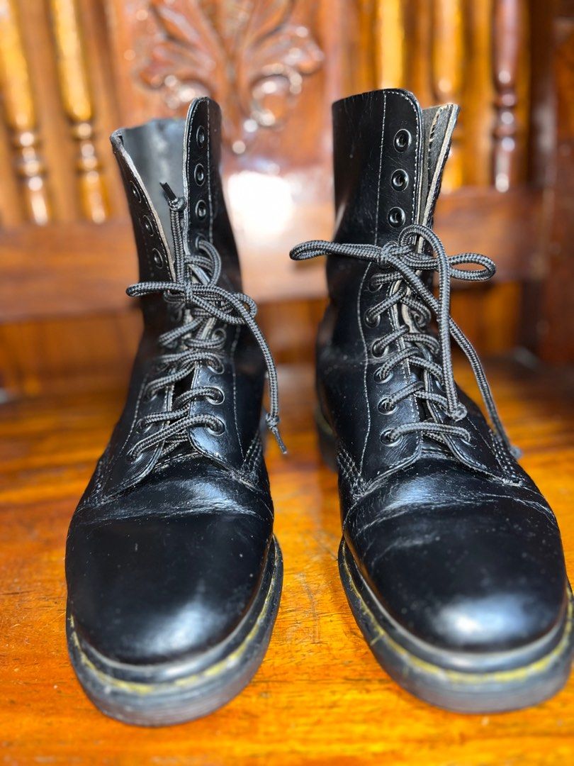 Dr martens 3 loch made in england top