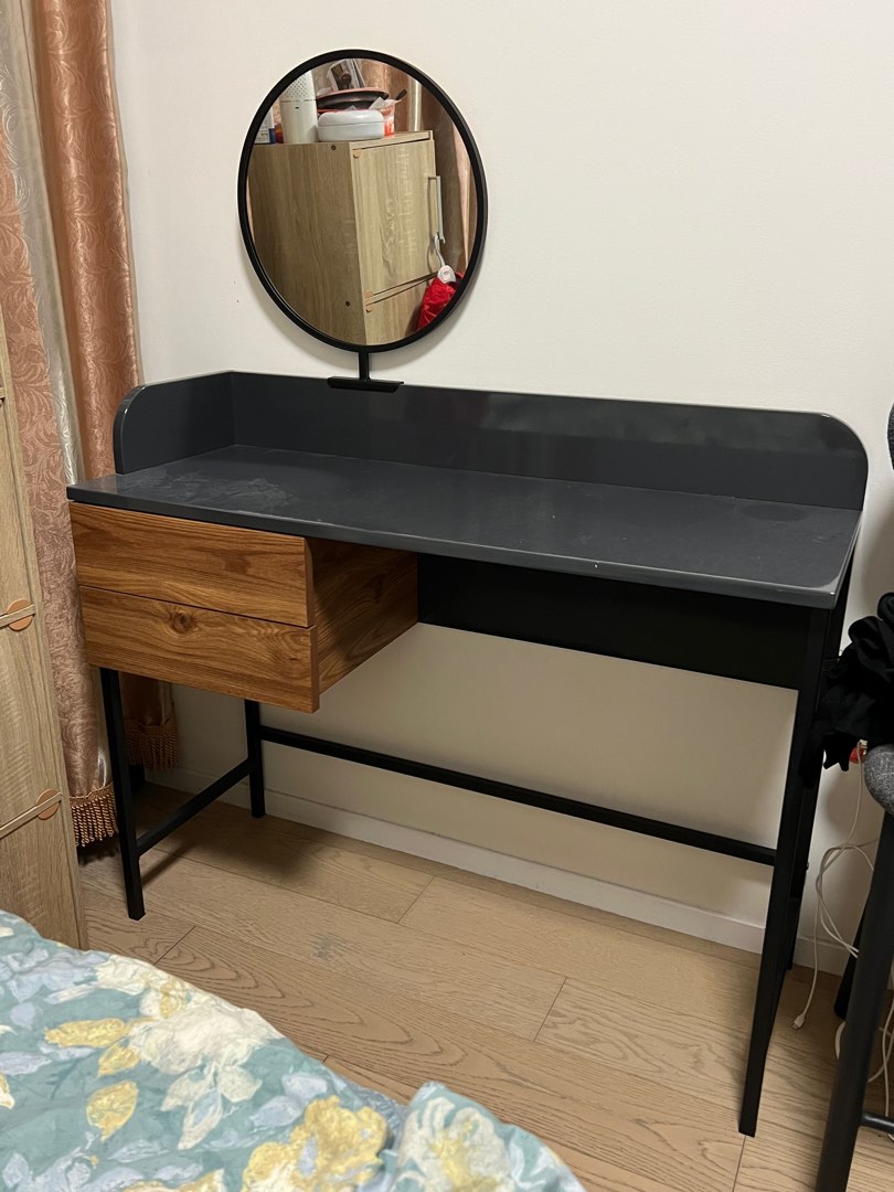 Dressing Table for tight spaces, Furniture & Home Living, Furniture