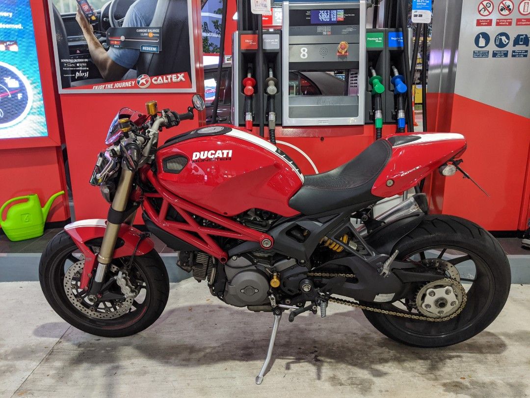 Ducati monster top 1100 evo harga