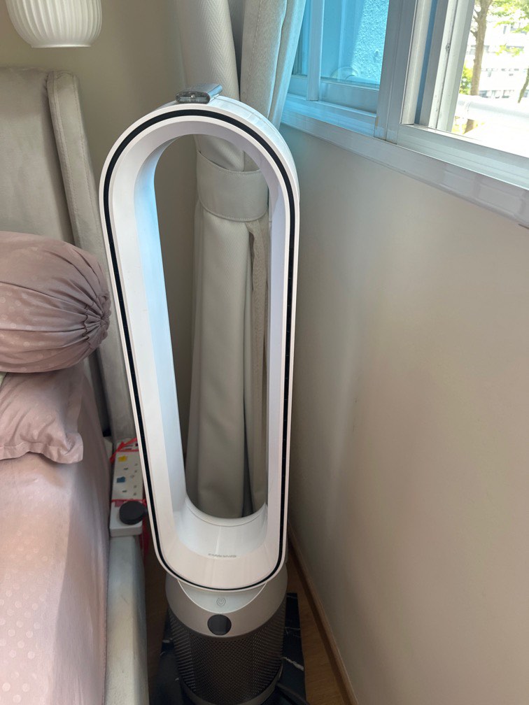 Dyson Tower Fan, Furniture & Home Living, Lighting & Fans, Fans on