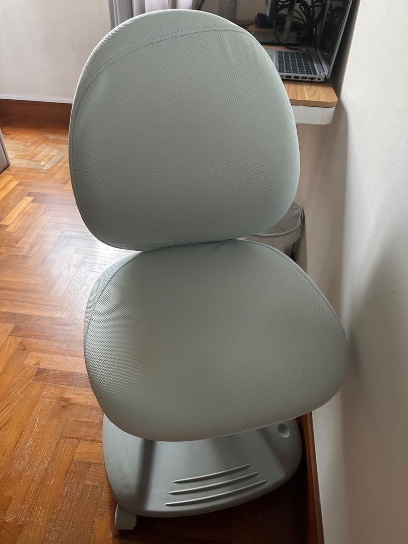 Ergonomic chair for children, Furniture & Home Living, Furniture