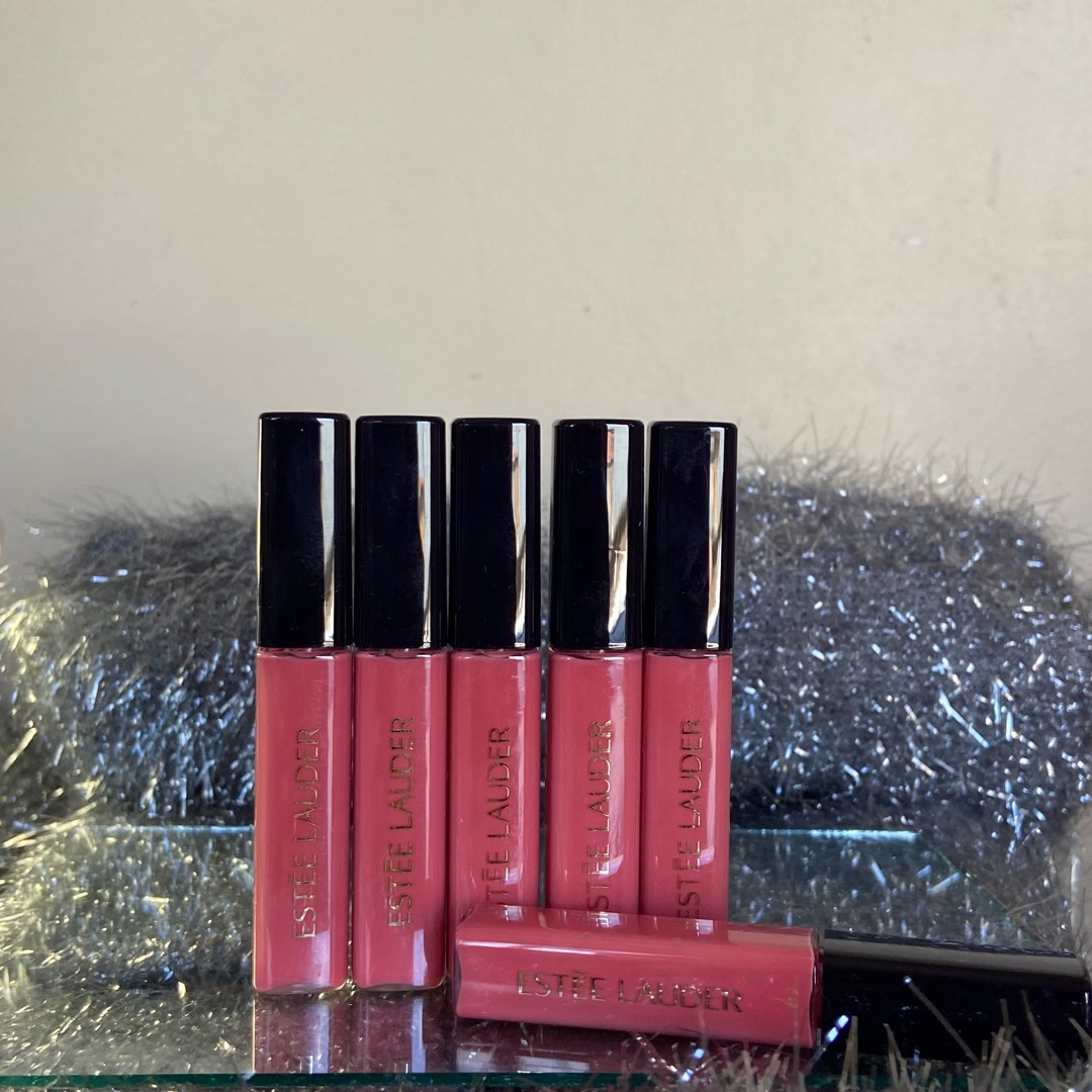 Estee Lauder Pure Color Envy Sculpting Kissable Lip Gloss Color Lip