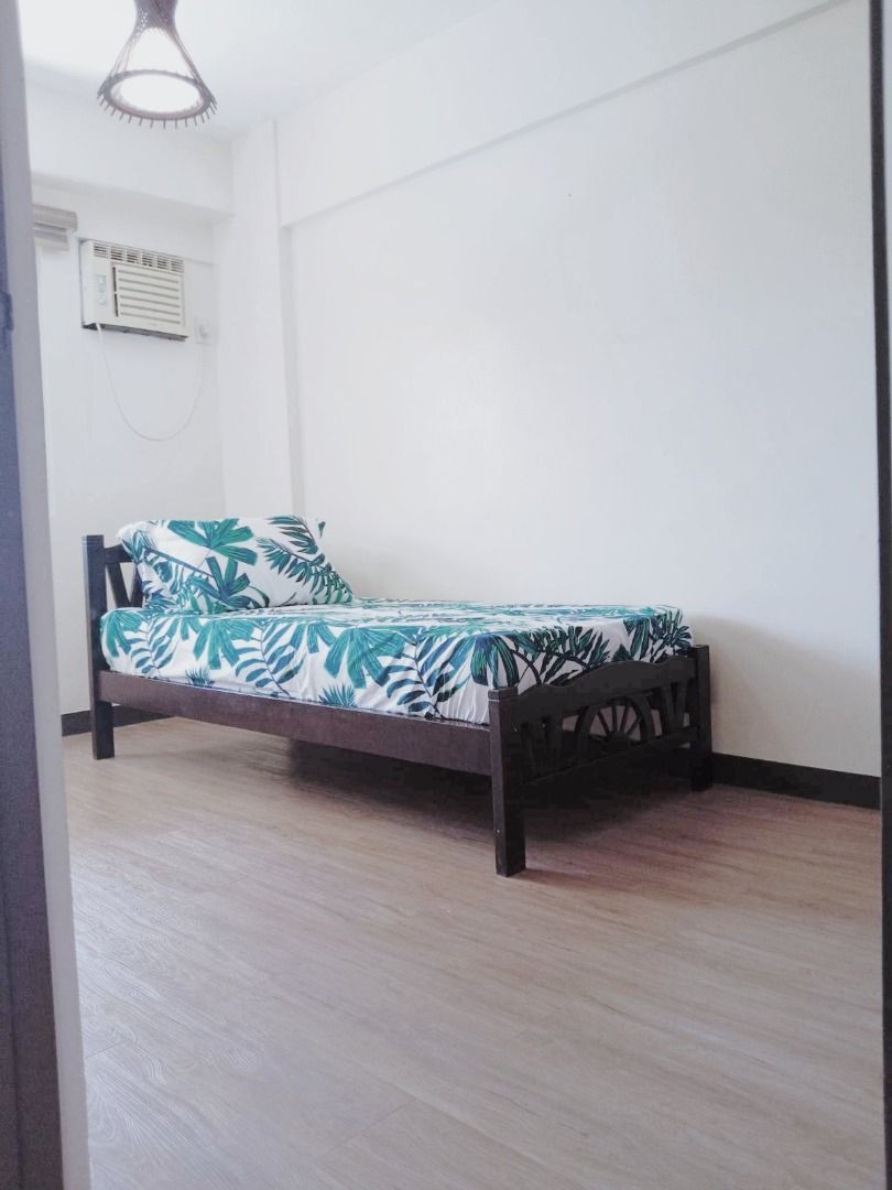 FOR RENT 2BR Unit in Verawood Resicences Acacia Estates, Property