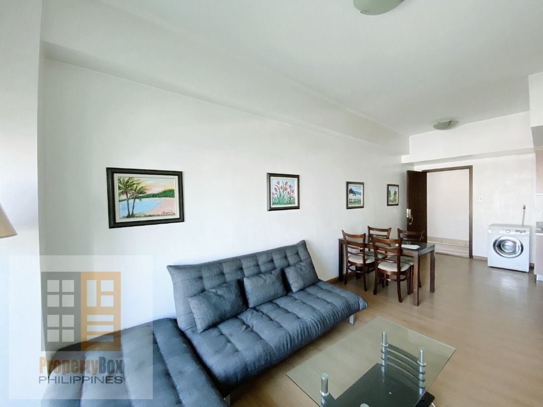 For Sale St. Francis Shangrila Place 1BR Unit, Property, For Sale