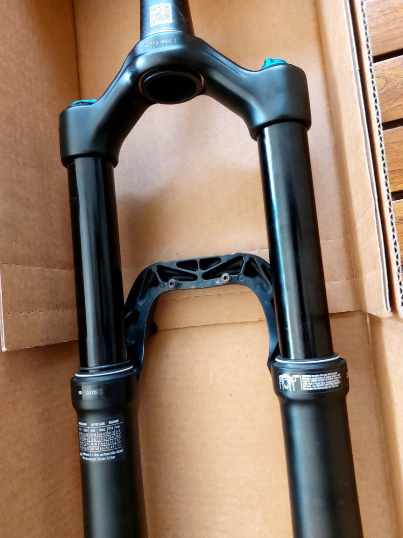 Fox 34 2025 140mm 27.5 boost