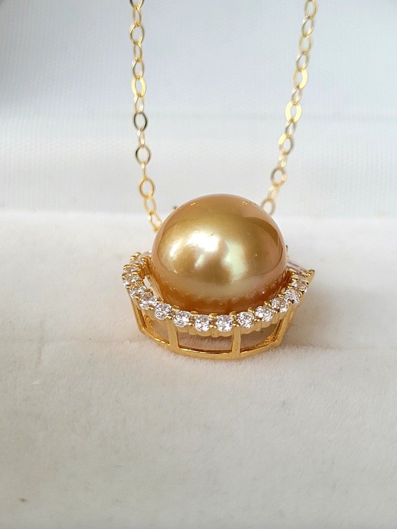 Clearance Stock Genuine South Sea Gold Pearl Pendant with 14KGF