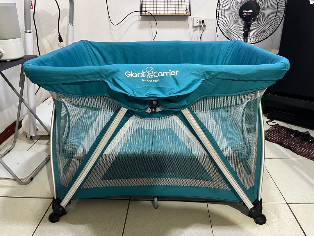 Giant carrier crib geoffrey price sale
