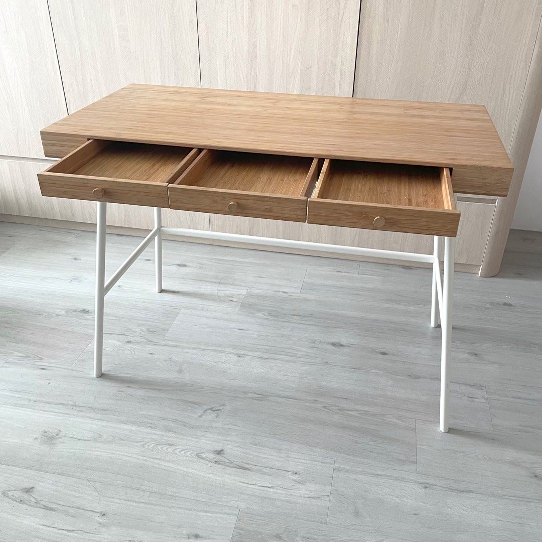 ◇引き出し付きデスク IKEA　リルオ－センLILLÅSEN IKEA(イケア) LILLÅSEN（リルオーセン）デスク - MIRUMU