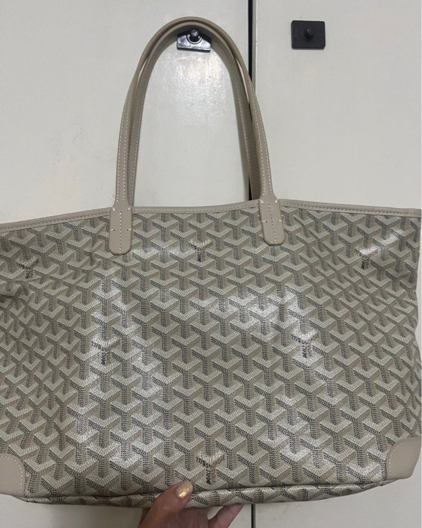 PVC Zipper Large Tote Bag, Capacity: 850 gm