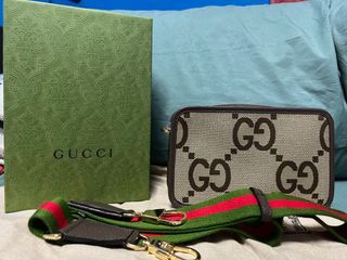 G.u.c.c.i GG Marmont Super Mini bag Red, Luxury, Bags & Wallets on Carousell