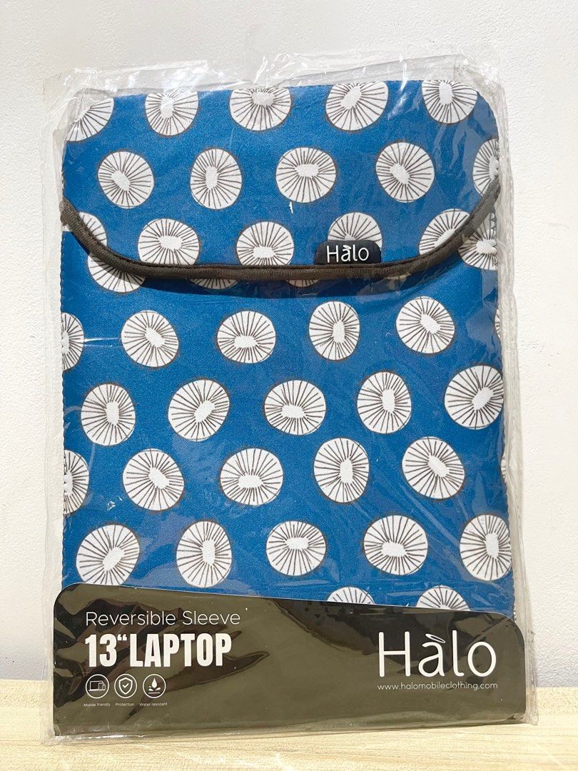 Halo laptog bag sleeves (Category: Laptop Bags & Sleeves) located in Cavite. Submitted by daylightsolitude (Listing ID 1258889587, Image 1). Description: Never been used Reversible sleeve Still in the original packaging Bought for 395 sa powermac Not needed, upgraded laptop.