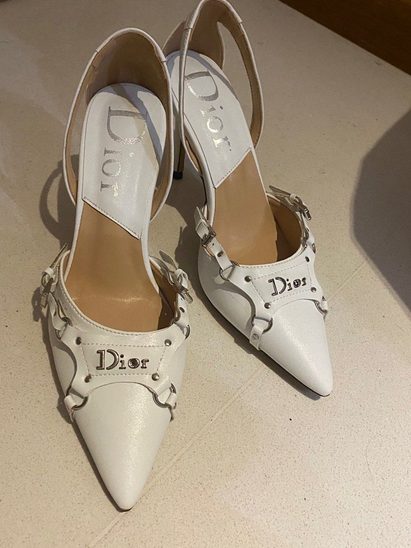 Heels in white Women s Fashion Footwear Heels on Carousell