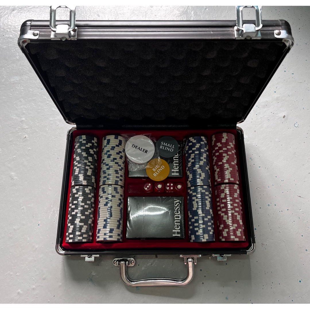 Hennessy Poker Card Set in original aluminium hardcase, Hobbies & Toys, Collectibles